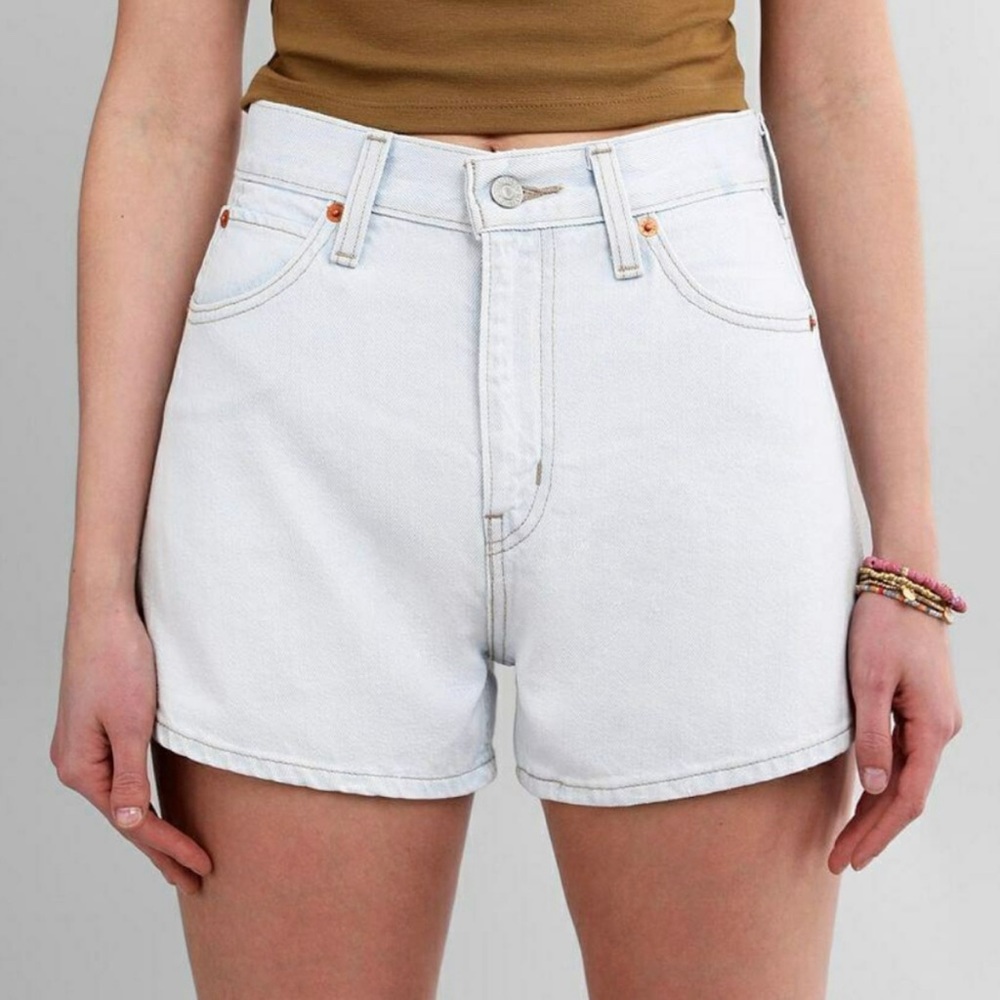 Levi’s Premium Wide Leg Denim Shorts Jean Vintage Light Wash Size Women’s 26 NWT